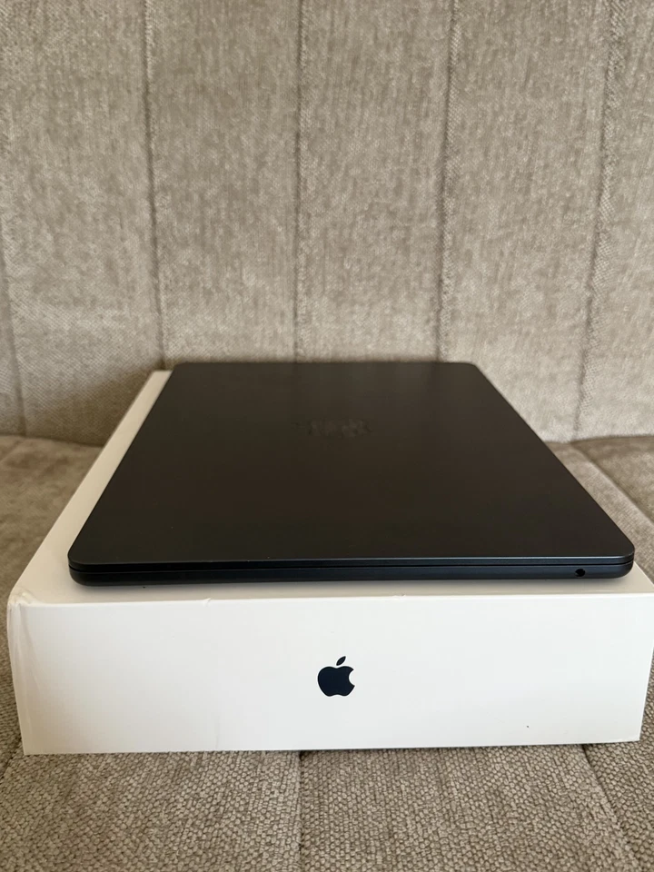 Apple MacBook Air 13" M2 · 8GB · 512GB, Foto 3 von 5