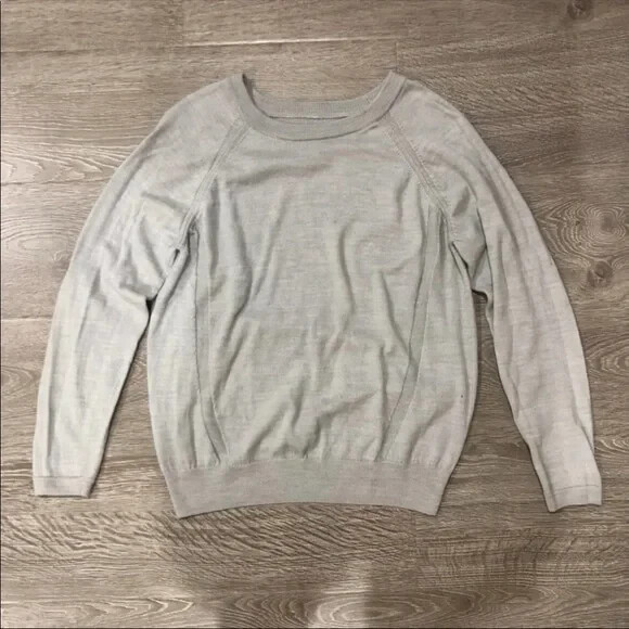 Lululemon Gray Pullover Rising Salutation Knit Sw… - image 4