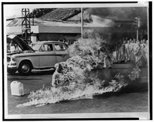 8" x 10" Photo Buddhist Monk on fire Thich Quang Duc, Burning Himself Death Prot
