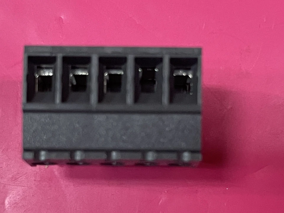 Weco (10 Count) 110-A-111/05 Conn Term Blk PCB Plug Plug-In Screw 5 30-16 AWG - Image 4 of 4