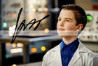 Iain Armitage Actor Young Sheldon Signed 7.5 x 5 Photograph **With COA**