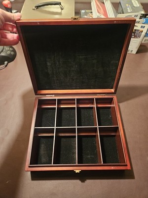 Vintage Wood and Velvet Lined Jewelry Or Tea Chest Unbranded
