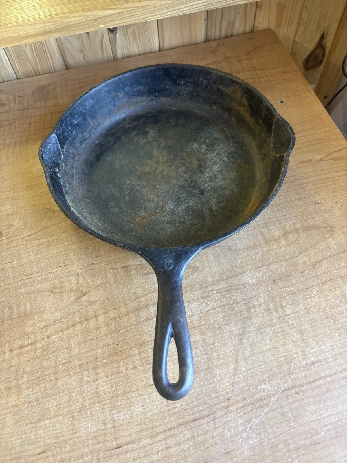 Wagner Ware Sidney O No. 8 Cast Iron Skillet
