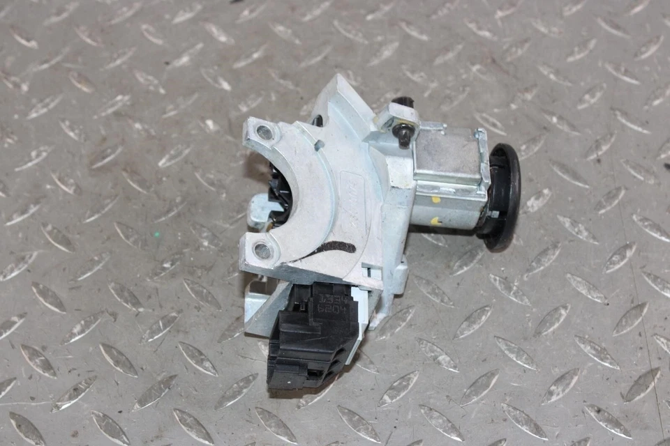 03-07 Hummer H2 *-KEY* Electronic Column Ignition Cylinder Switch Assembly OEM - Image 4 of 4