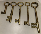 5 (Five) Vintage Brass Keys 6" Inch to 3" Skeleton 6 Inch. For various locks — photo 1