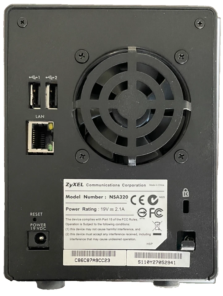 ZyXEL NAS320 w/ 2 Seagate BarraCuda Green ST2000DL003 2TB Hard Drives - Image 4 of 4