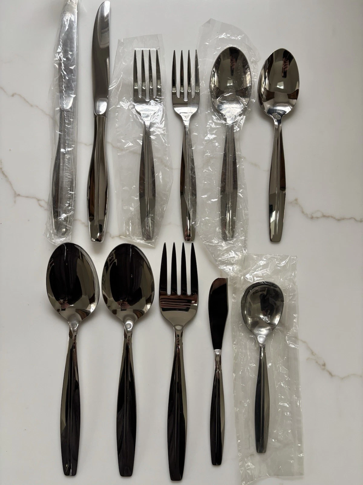 Oneida - ARRIS - 11 piece mixed lot NEW