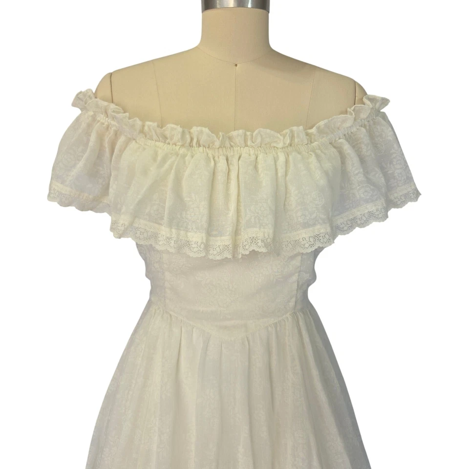 Белое миди-платье Gunne Sax размер 7 9 кремовое с оборками винтажное свадебное платье прерии 70-х - Изображение 3 из 4