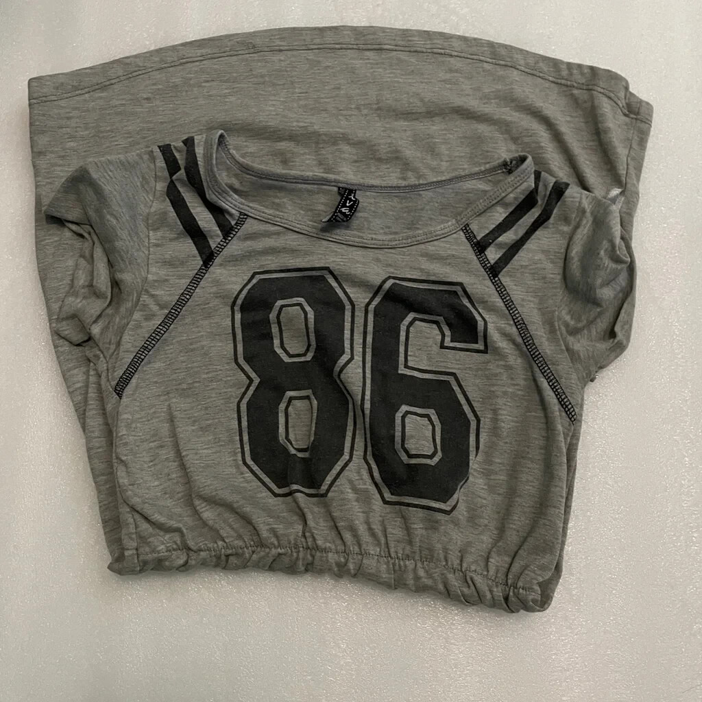 number 86 jersey dress Gray 86 Jersey design short sleeve shirt dress size 7/8