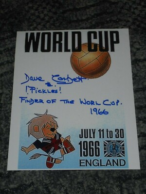 DAVE CORBETT AND PICKLES- DOG THAT FOUND WORLD CUP -10x8  PHOTO  SIGNED (2)