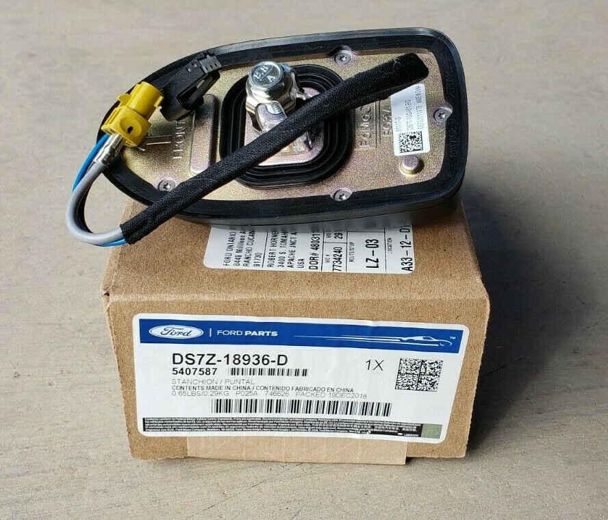 NEW 2013-2015 Ford Escape, 13-16 Fusion, 16-19 Explorer Radio