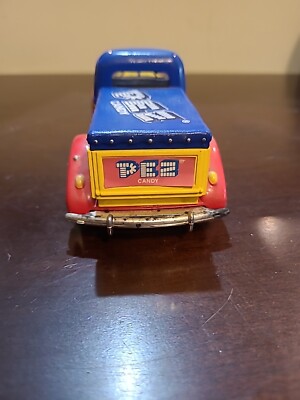 Golden Wheel Ford 1940 Pickup Truck Pez Candy Diecast Car