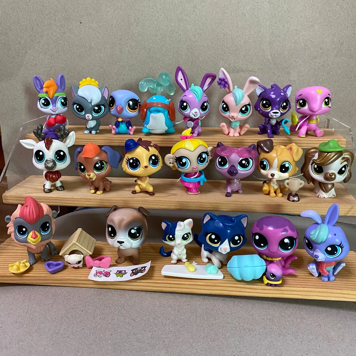 Littlest pet top shop lot