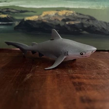 BULL SHARK Animal Figurine Safari Ltd. toy Sea Life Collection