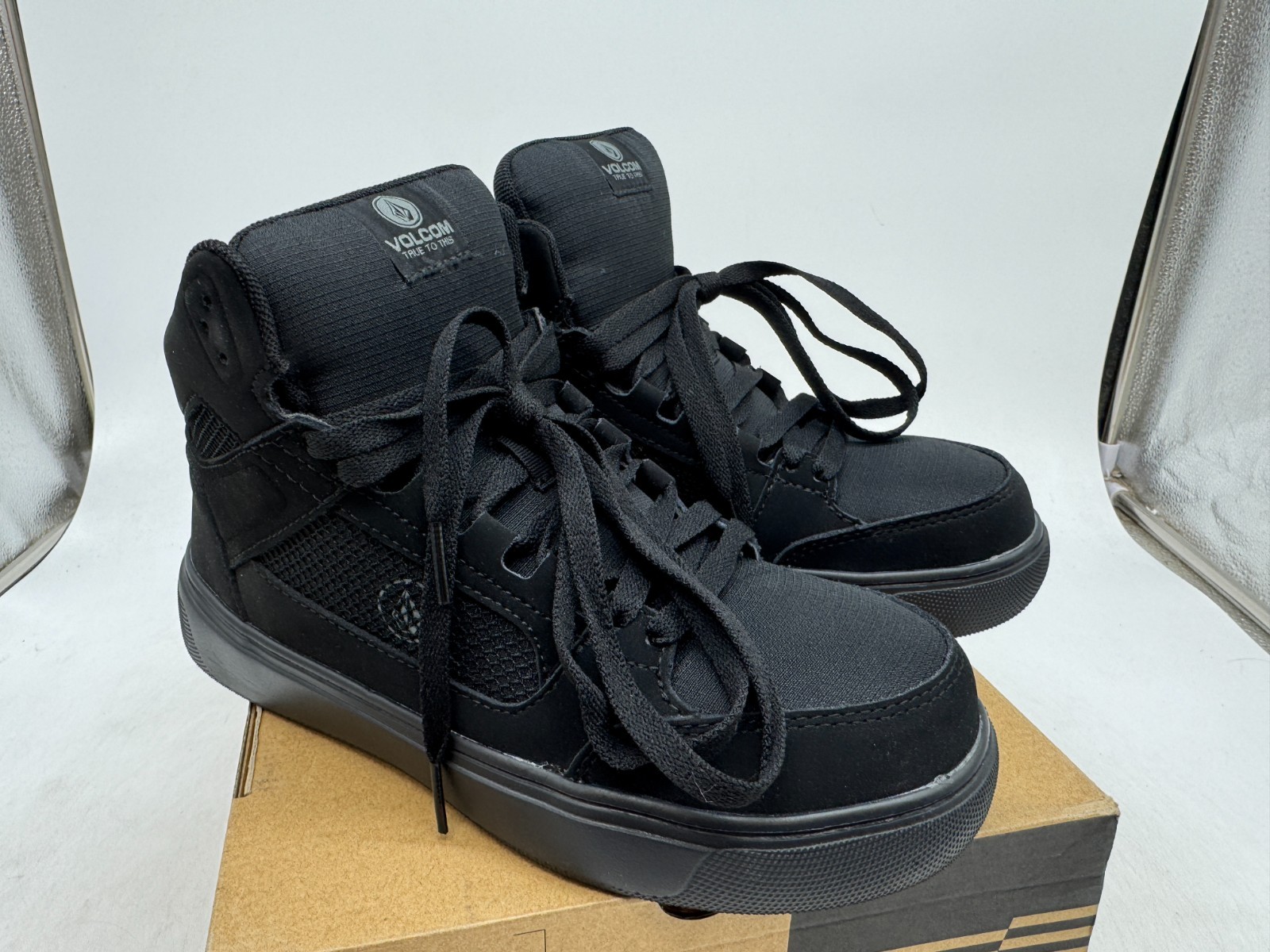 Volcom Evolve Safety Toe High Top Work Sneakers W… - image 1