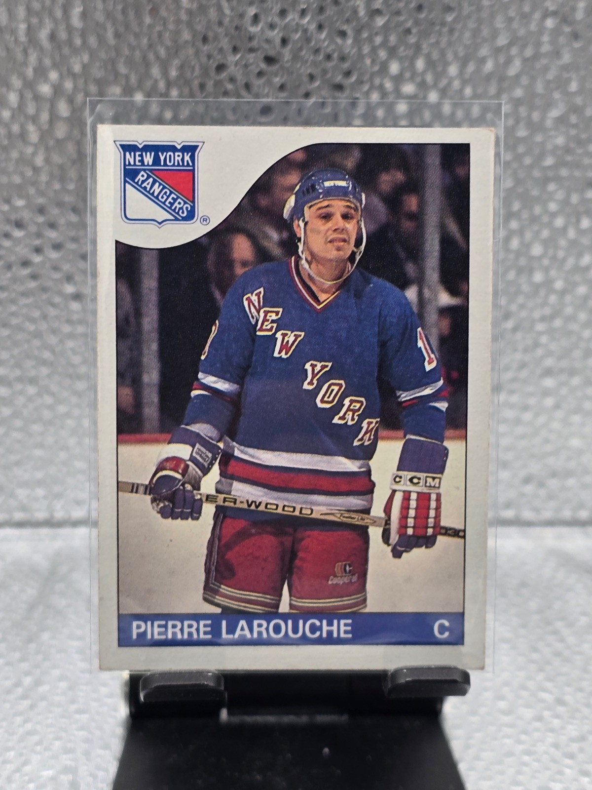 Pierre Larouche #54 Hockey Cards 1985 Topps trading card — raw and PSA graded price guide