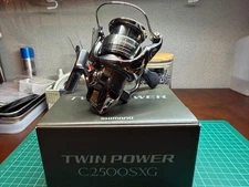 Shimano Twin Power C2500SXG Spinning Reel, Used, Very Good Condition