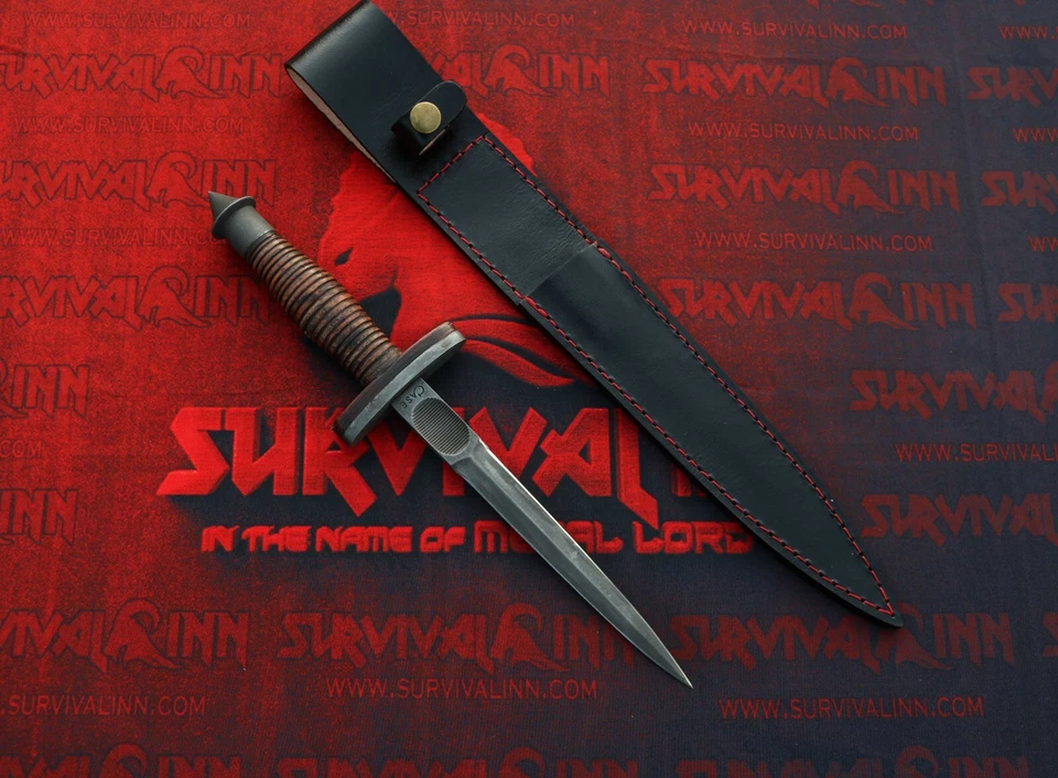 Vintage CASE V-42 Dagger US Special Forces WWII Dagger Knife with Leather sheath - Image 3 of 4