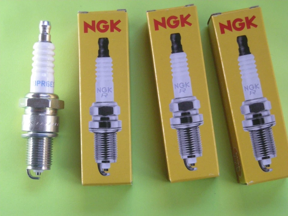 Bujía NGK BPR6ES (7131) CANTIDAD DE 4 REEMPLAZA BP6ES # Foto 4 de 4