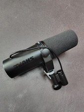 Shure SM7dB Dynamic Microphone with Windscreen and Mounting Screw Used