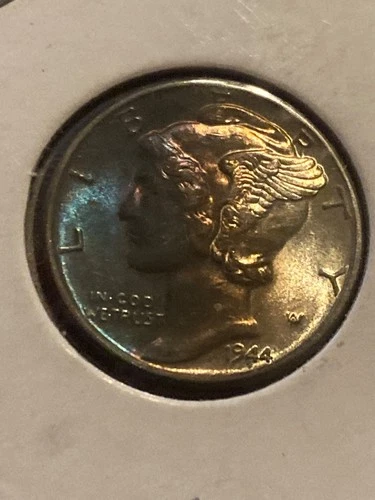 Toned 1944-D 10C FB Mercury Dime, Silver. Uncirculated Full Bands