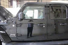 Driver Front Door Full Door Power Window Fits 18-23 WRANGLER 3073003