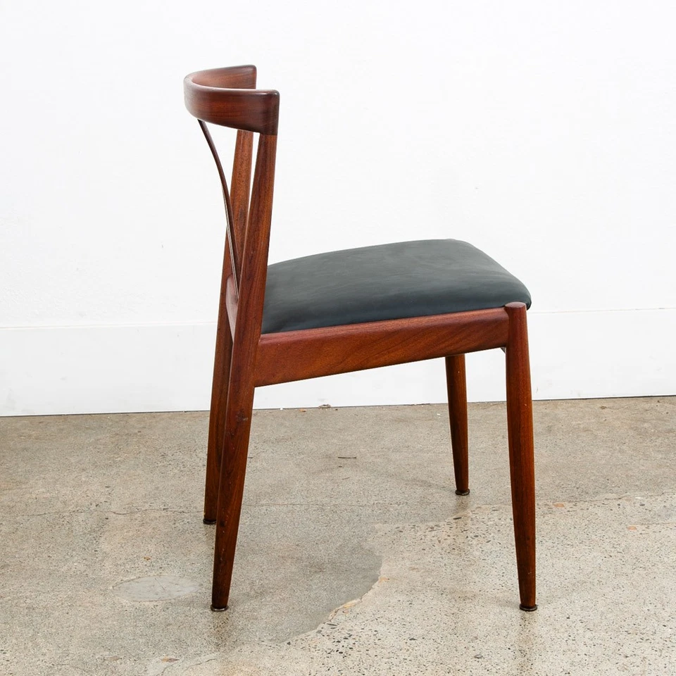 Silla de comedor moderna danesa de mediados de siglo Dux Fohlke Ohlsson respaldo redondo de teca negra Foto 3 de 4