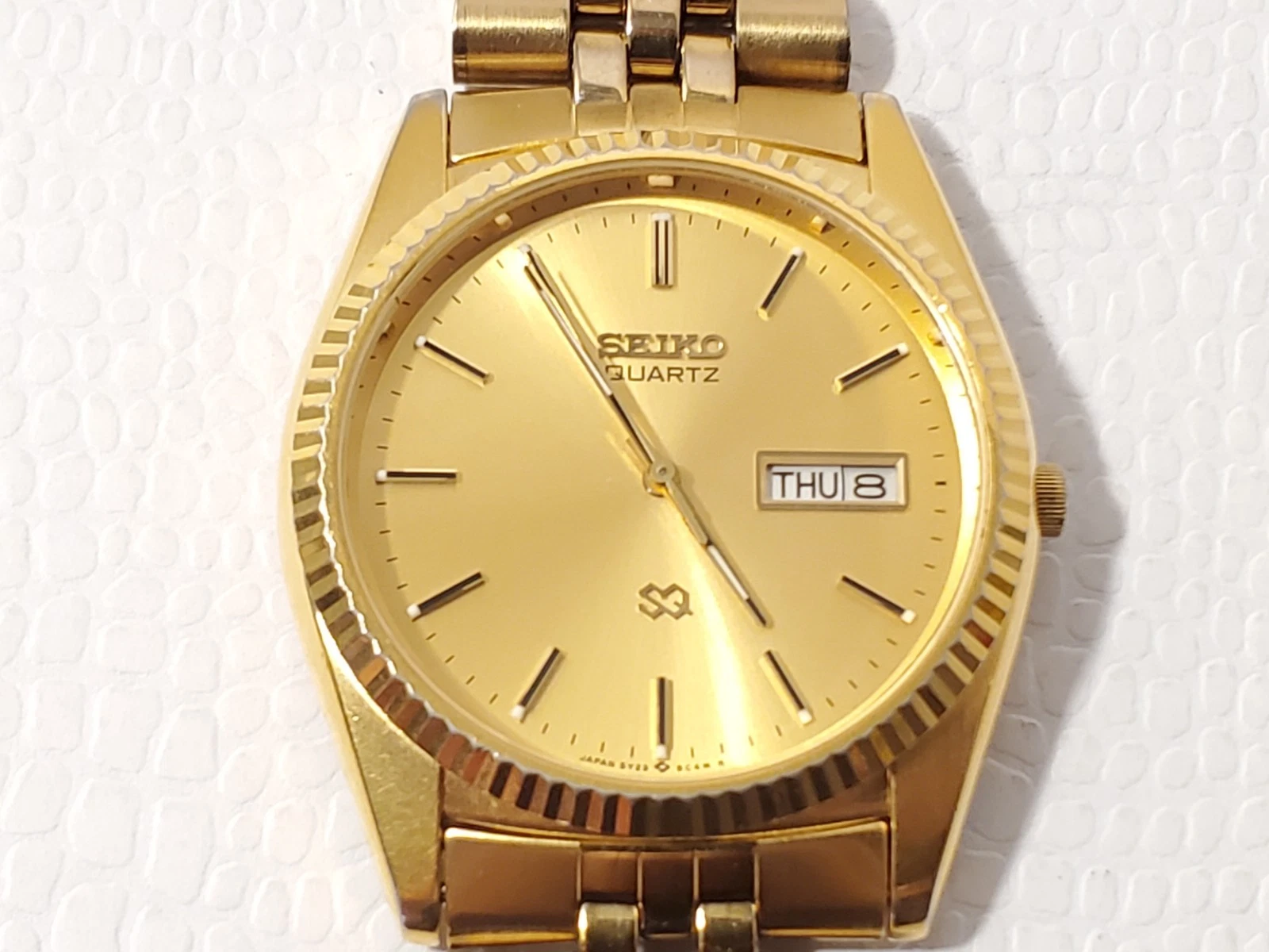 Vintage Seiko SQ Men's Presidential Day Date Gold Tone Watch One Jewel S Steel