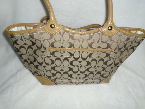 COACH  #C0859-12584 Signature Logo Canvas Patent Leather Handles&Edges (Large) - Picture 4 of 11