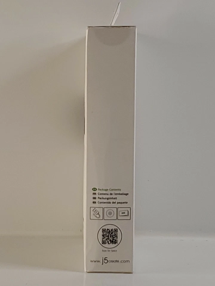 j5create USB to VGA Display Adapter 1080p HD Resolution Up to 1920 x 120 - Image 3 of 4