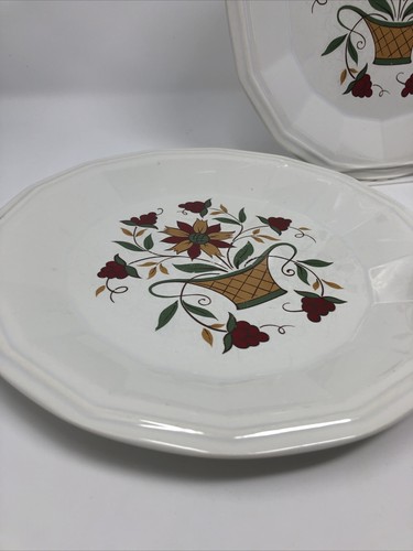 4 Pcs. Homer Laughlin White Dover Bayberry 3 Dinner Plates & 1 Creamer NICE! - Picture 5 of 7