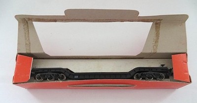 HO ROCO 54' Undecorated Depressed center Flatcar New Old Stock