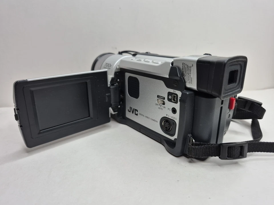 Videocámara JVC Mini DV GR-DVL320U + cable de casete/batería/cargador Foto 3 de 4