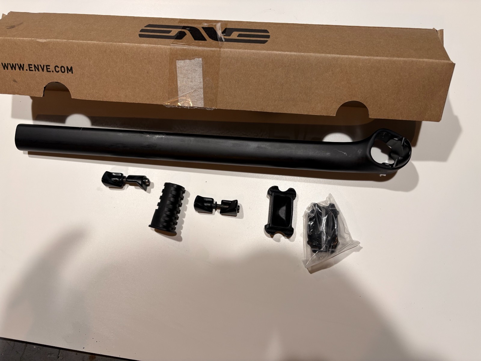 ENVE Aero Seatpost. 400 mm / 0 mm. D Shaped, Only For Fray/Melee