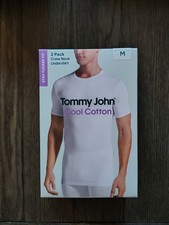 Tommy John Men's Cool Cotton Short Sleeve Stay Tucked Undershirts Medium 2-Pack