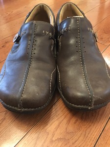 clarks structured shoes womens