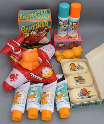 Vintage Garfield Big Lot Soap Bar Stunt Plane Bather Roll-A-Soap Lotion Bath Gel