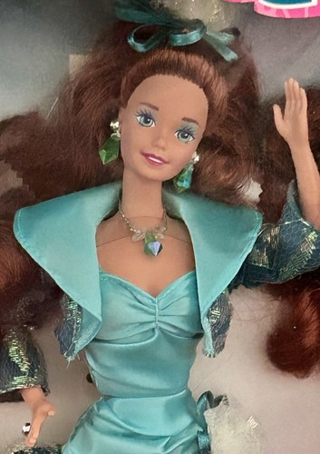Gorgeous 1994 Vintage Special Edition Barbie, Emerald Elegance 12322, NEW - Picture 3 of 7