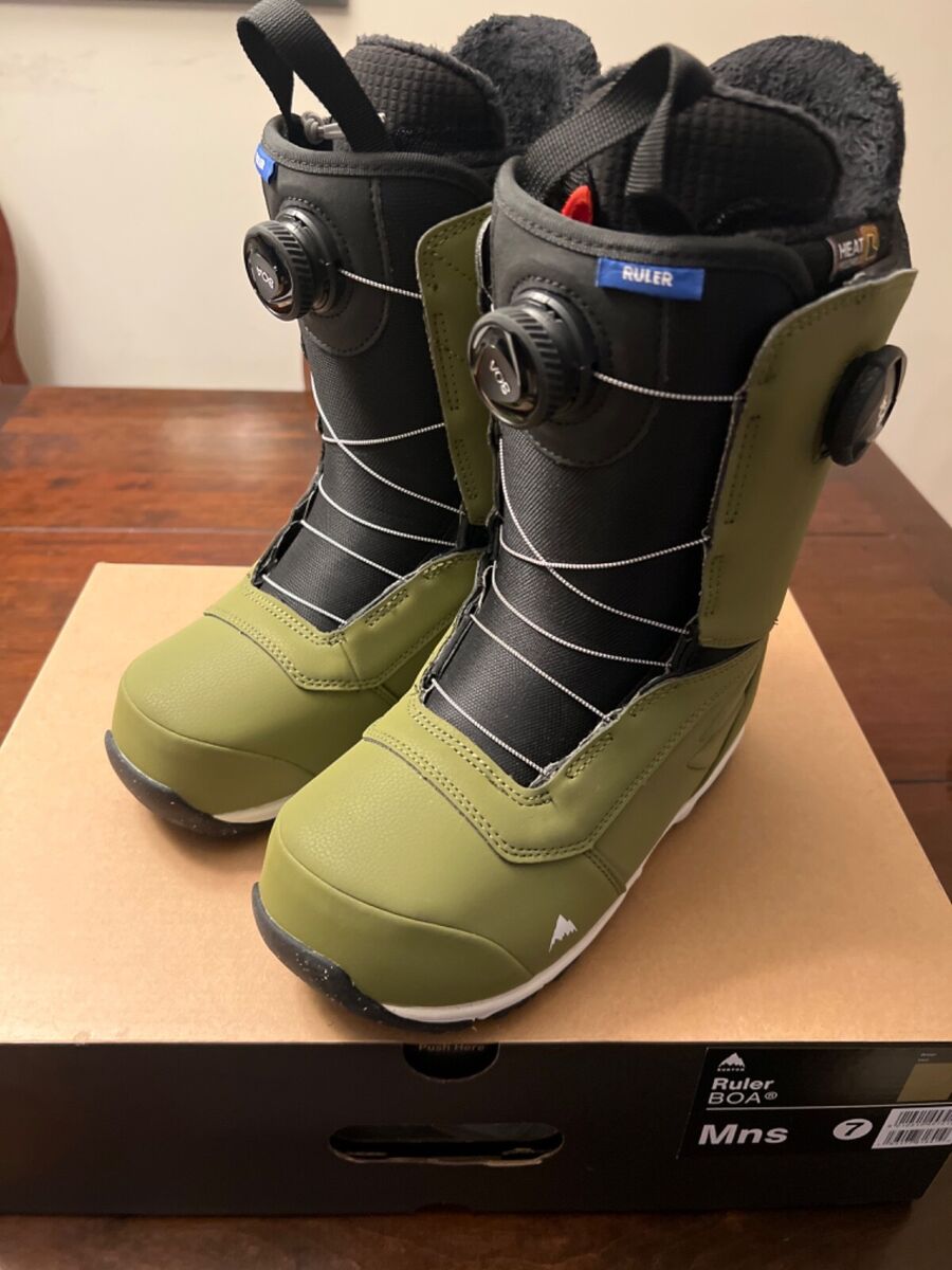 Burton Ruler BOA Snowboard Boots Size 7 New | eBay Burton Ruler BOA Snowboard Boots Size 7 New | eBay