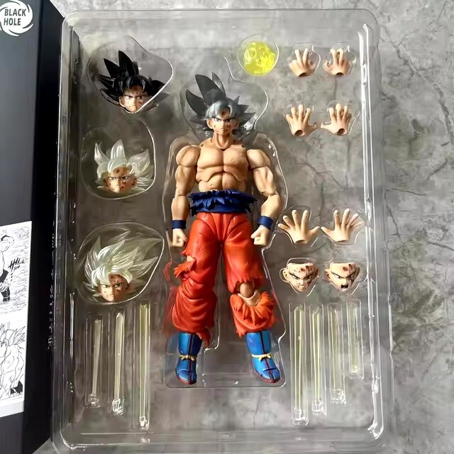 SH Figuarts Dragon Ball Z Goku Black Hole MUI Ultra instinct