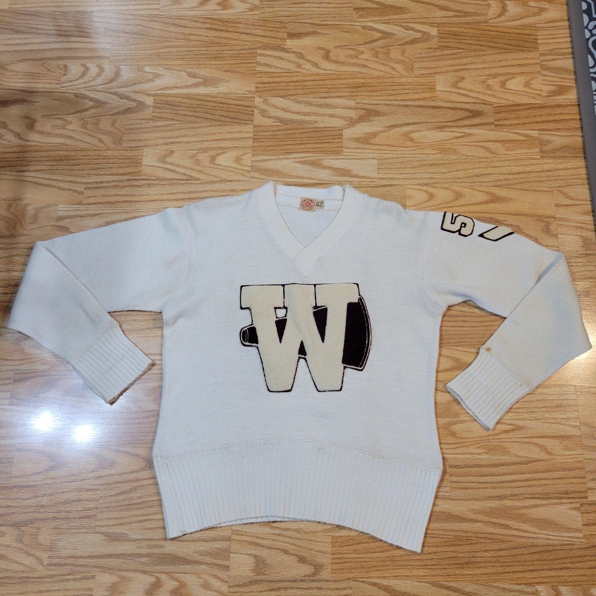 Vintage Lowe & Campbell Athletic Goods Cheerleader Sweater Shirt 