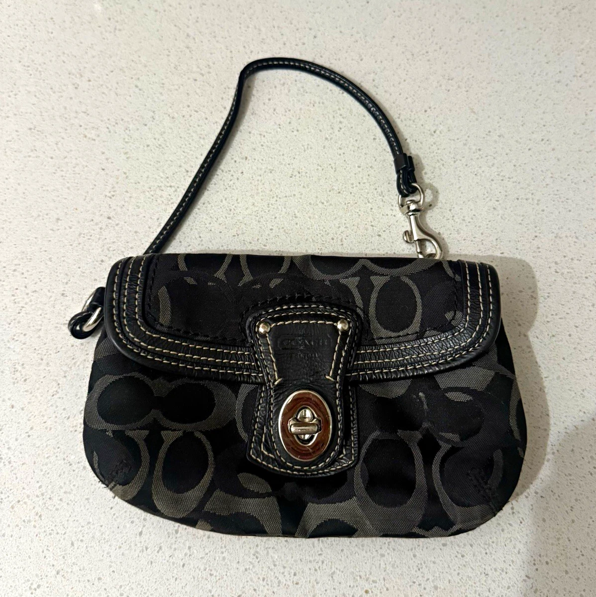 バッグ COACH Black Signature Shoulder Bag Rare Coach Black Signature for sale - eBay