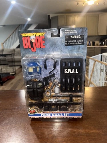 GI Joe The Adventures of GI Joe Police SWAT Set 1999 Hasbro No. 57065/57081 NRFP