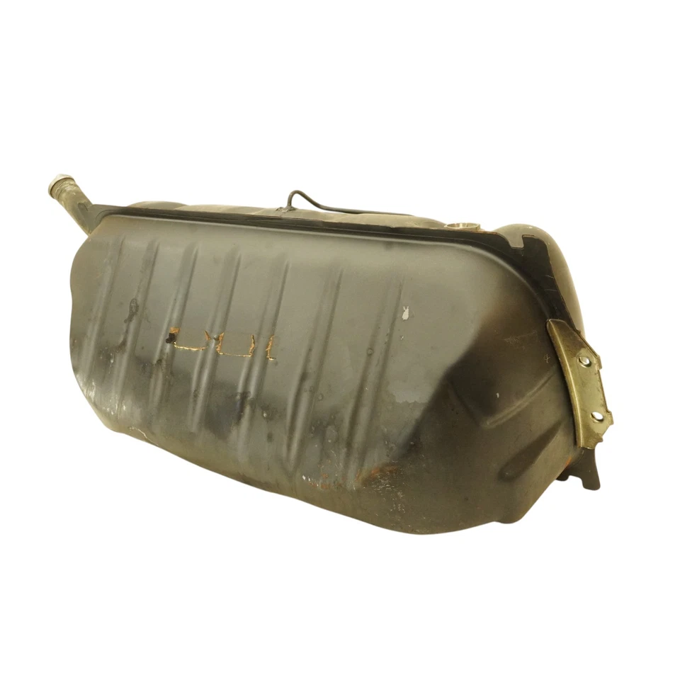 82-85 Mercedes 300D 300Cd W123 Fuel Tank Diesel Reservoir Tank 1234705101 Oem - Image 3 of 4