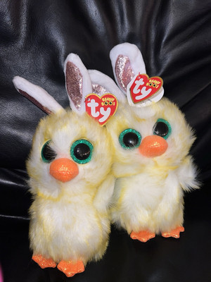 MINT Lot of 2 TY Easter Beanie Babies Coop 2022 Rare Spring Easter Plush Gift