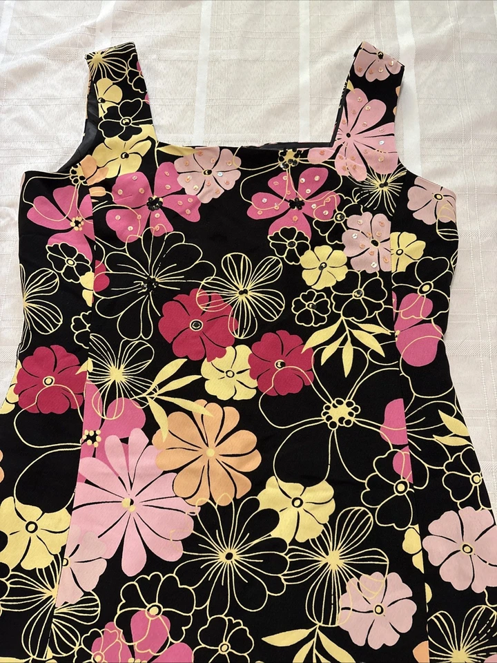 Vestido Amanda Smith Y2K Sin Mangas Cuello Recto Floral Cuentas 10 Foto 2 de 4