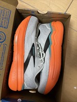 Brooks Ghost Max 2 Mens Size 9.5 NEW