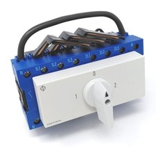 Kraus & Naimer KA40B T904 VE2 Umschalter 4-polig 40A mit Stellung 1 - 0 - 2 