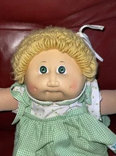 VINTAGE CABBAGE PATCH KIDS GIRL DOLL BLONDE SHORT HAIR HM2 DIMPLES