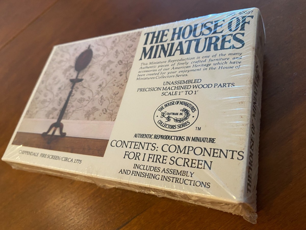 The House of Miniatures — Kit # 40057 — Chippendale Fire Screen